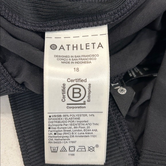 Athleta Brooklyn Mid Rise Ankle Pant in Black Plus Size 18 NWT - Picture 6 of 16